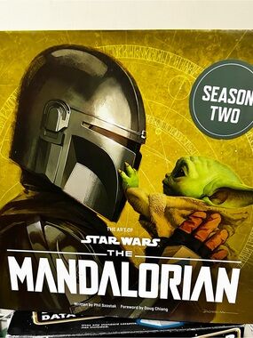 Star Wars The Mandalorian Art Book - Green & Yellow Cover
